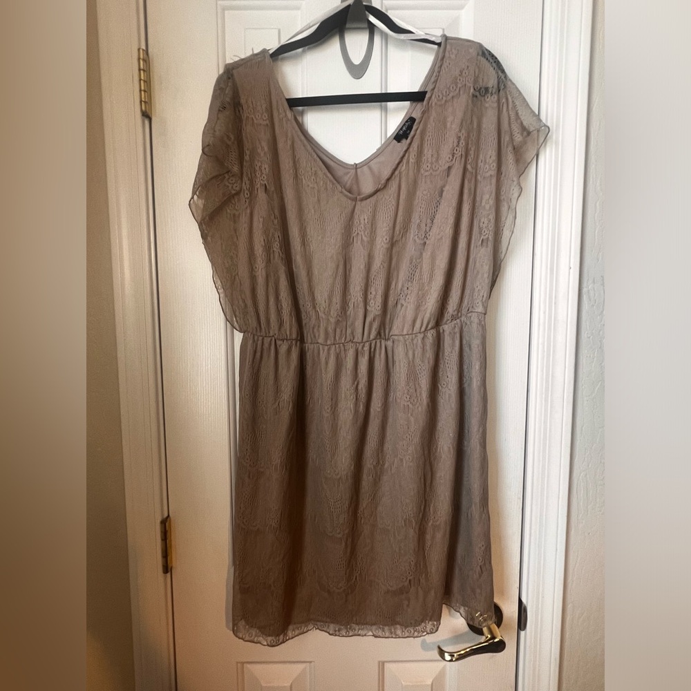 Rhapsody knee length dress 1x